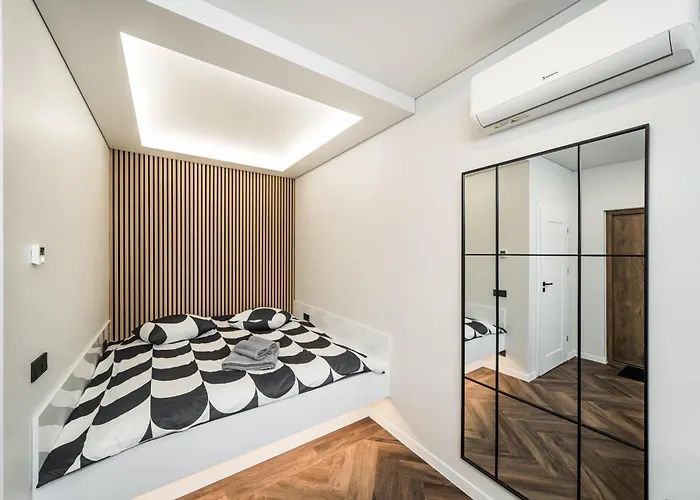 Riverra House - Panorama View *