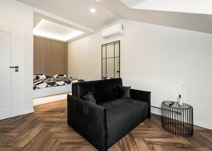 Riverra House - Panorama View Апартаменты *